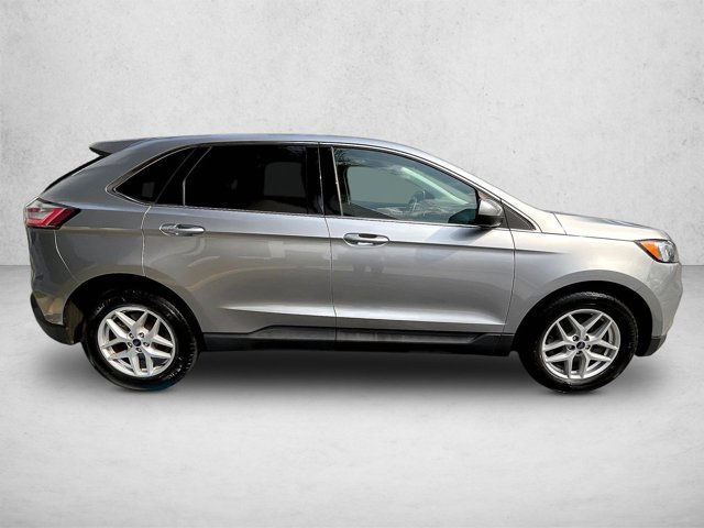 Used 2021 Ford Edge SEL w/ Convenience Package AWD/4WD image 4
