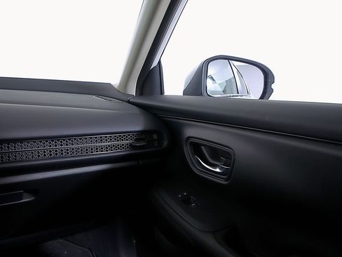 Used 2024 Honda HR-V LX image 18