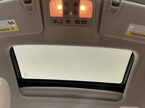 Used 2019 Honda Insight Touring image 24