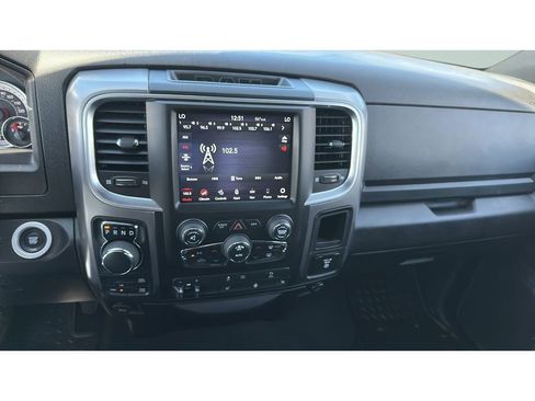 Used 2021 RAM 1500 Classic Warlock AWD/4WD image 15
