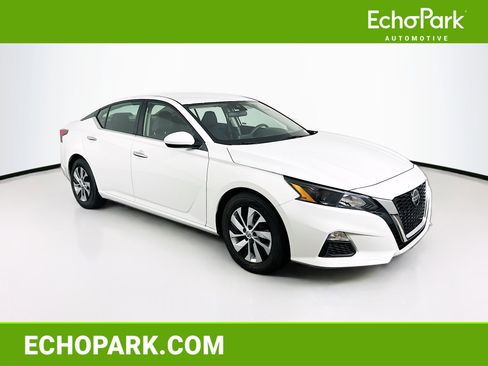 Used 2022 Nissan Altima 2.5 S FWD image 1