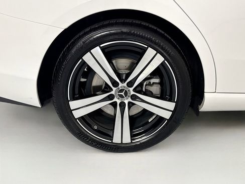 Certified 2025 Mercedes-Benz C 300 Sedan image 33