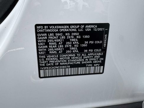 Used 2022 Volkswagen Atlas Cross Sport SEL Premium R-Line AWD/4WD image 19
