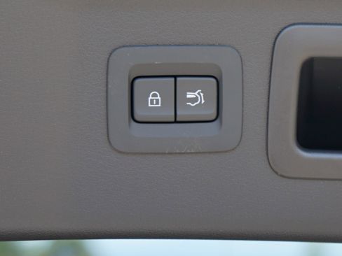 New 2025 MAZDA CX-70 Plug-In Hybrid w/ Premium Plus image 9