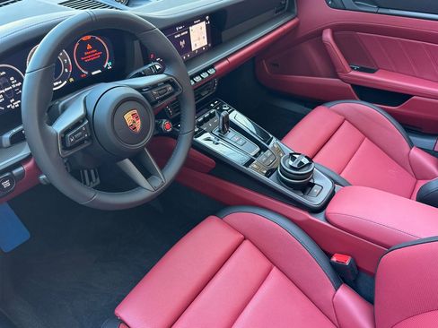 New 2026 Porsche 911 Carrera 4S image 4