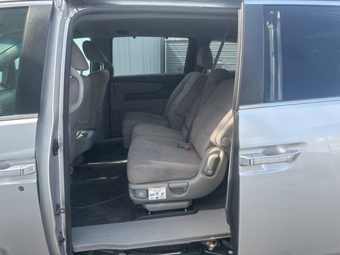 Used 2012 Honda Odyssey EX image 12