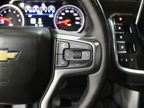 Used 2021 Chevrolet Tahoe Premier w/ Premium Package image 13