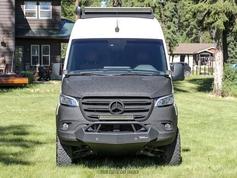 Used 2024 Mercedes-Benz Sprinter 2500 image 13