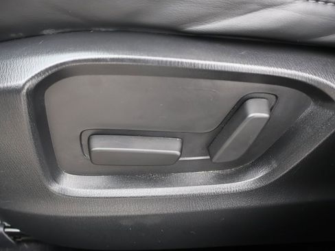 Used 2019 MAZDA CX-5 Touring image 13