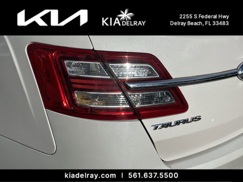 Used 2014 Ford Taurus SEL w/ Equipment Group 201A image 7