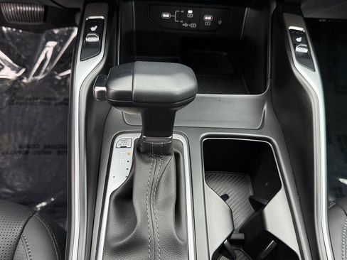 Used 2025 Kia Sorento EX image 20