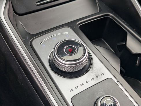 Certified 2023 Kia Sorento EX FWD image 26