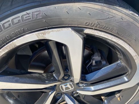 Used 2018 Honda Accord Sport image 8