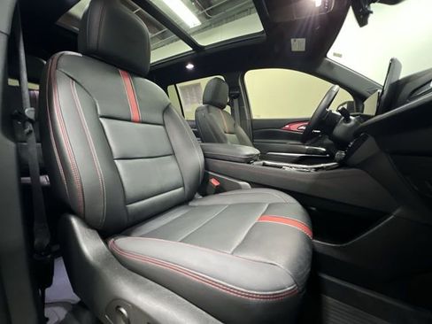 Certified 2025 Chevrolet Traverse RS w/ LPO, Floor Liner Package image 29