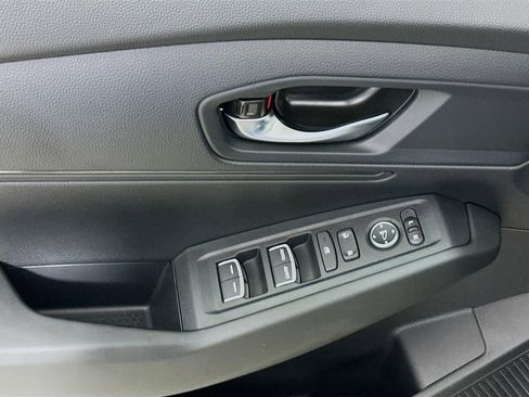 Certified 2025 Honda Accord LX image 21
