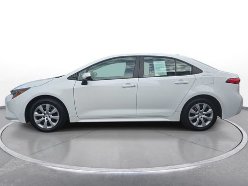 Used 2024 Toyota Corolla LE FWD image 8