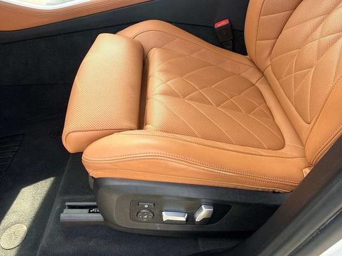 Used 2024 BMW X5 sDrive40i w/ Parking Assistance Package RWD image 24