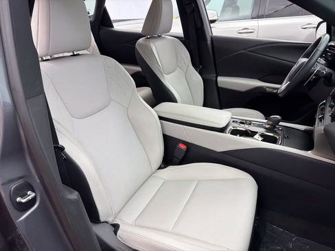 Used 2023 Lexus RX 350 Premium w/ Accessory Package (Z1) image 27