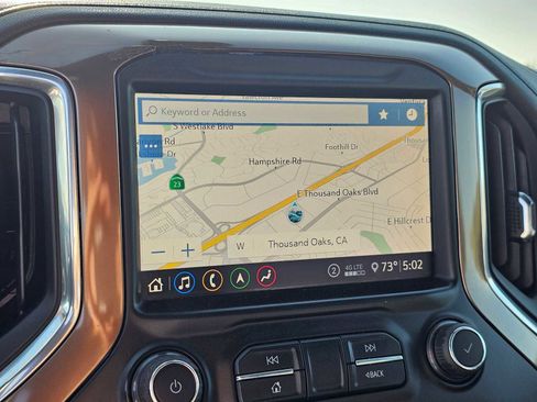 Used 2020 Chevrolet Silverado 1500 High Country w/ Technology Package image 25