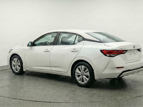 Used 2025 Nissan Sentra S FWD image 6
