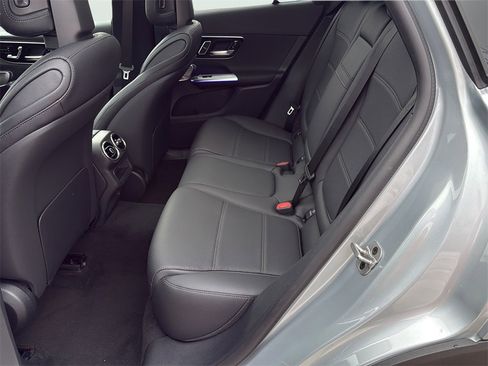 New 2026 Mercedes-Benz GLC 300 4MATIC image 19
