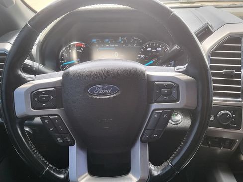 Used 2018 Ford F250 Platinum w/ Platinum Ultimate Package AWD/4WD image 27