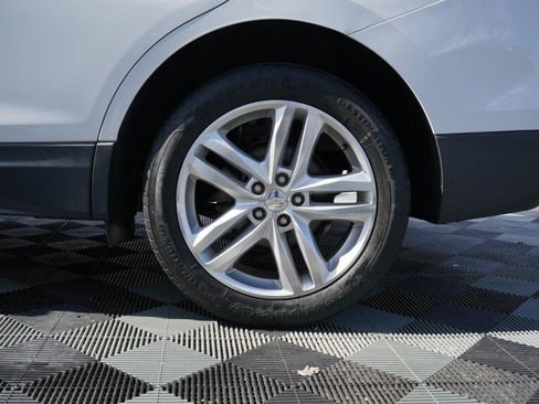 Used 2018 Chevrolet Equinox Premier image 85