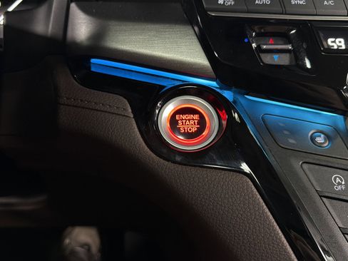 Used 2025 Honda Odyssey Touring image 26