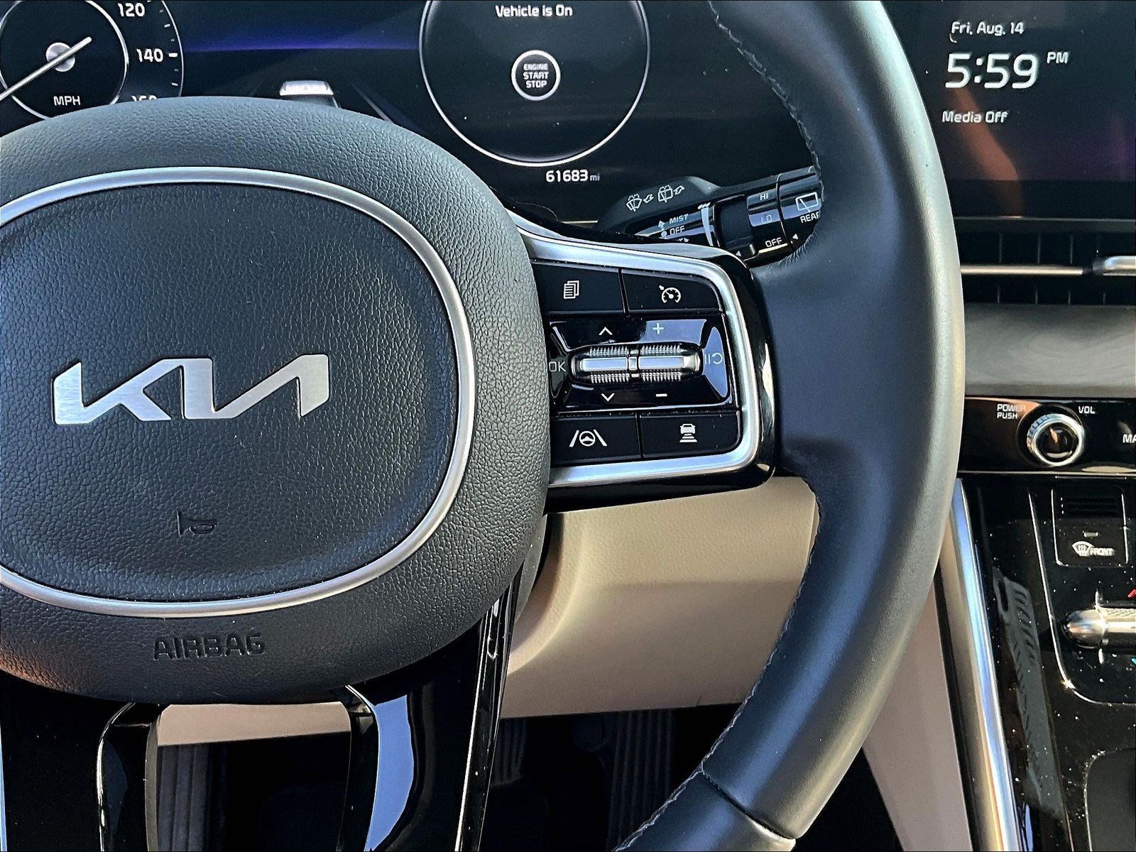 Used 2023 Kia Carnival SX FWD image 12