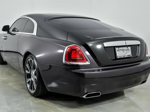 Used 2018 Rolls-Royce Wraith RWD image 7