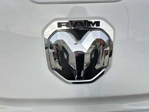 Used 2022 RAM 1500 Laramie w/ Sport Appearance Package AWD/4WD image 31