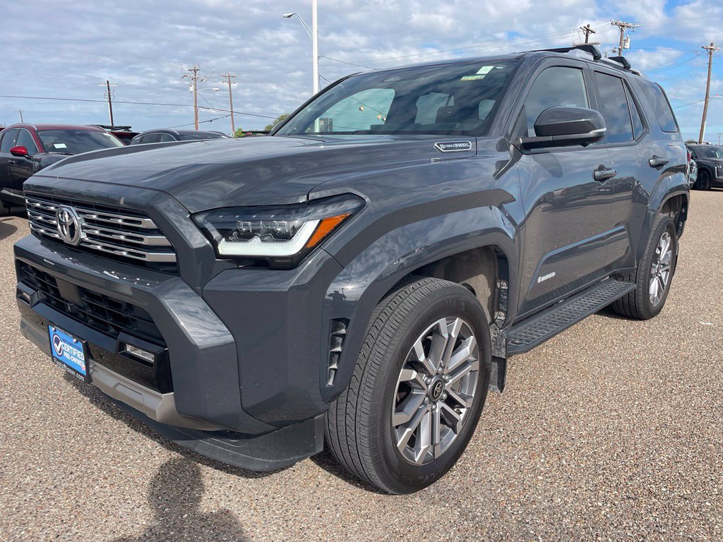 Used 2025 Toyota 4Runner Limited AWD/4WD image 5