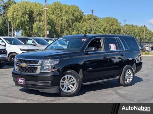 Used 2019 Chevrolet Tahoe LT RWD image 1