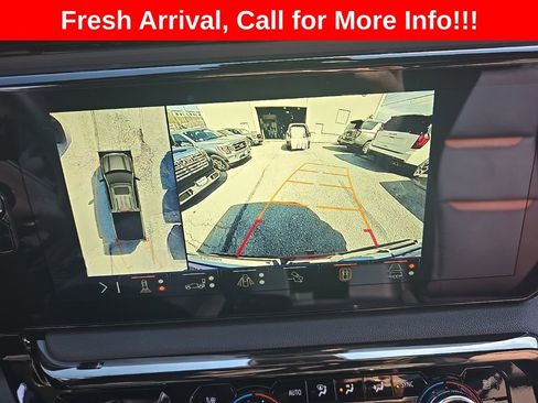 Used 2024 GMC Sierra 1500 AT4 w/ Technology Package image 7