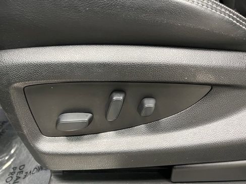 Used 2020 GMC Yukon XL Denali image 24