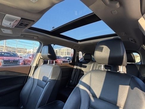 Used 2023 Nissan Rogue SL w/ SL Premium Package image 15