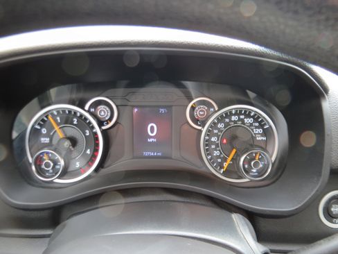 Used 2020 RAM 2500 Big Horn image 25