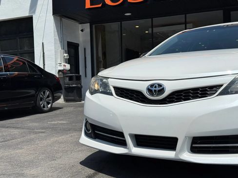 Used 2012 Toyota Camry SE FWD image 34