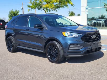 Used 2024 Ford Edge SE w/ Black Appearance Package