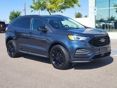 Used 2024 Ford Edge SE w/ Black Appearance Package AWD/4WD image 3