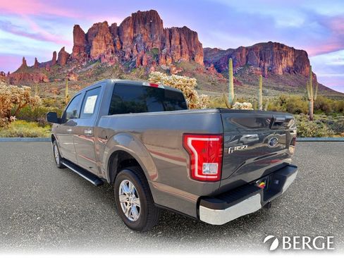 Used 2017 Ford F150 XLT w/ Equipment Group 301A Mid RWD image 4