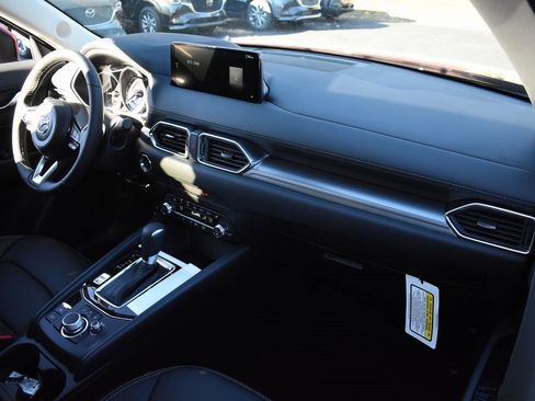 New 2025 MAZDA CX-5 AWD 2.5 S w/ Preferred Package image 32