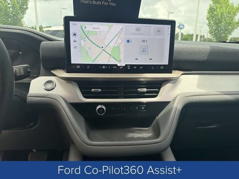 Used 2026 Ford Explorer Active w/ Active Comfort Package RWD image 15