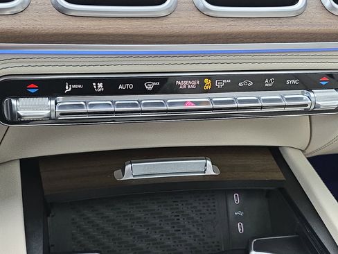 New 2026 Mercedes-Benz GLE 450 4MATIC Coupe image 24