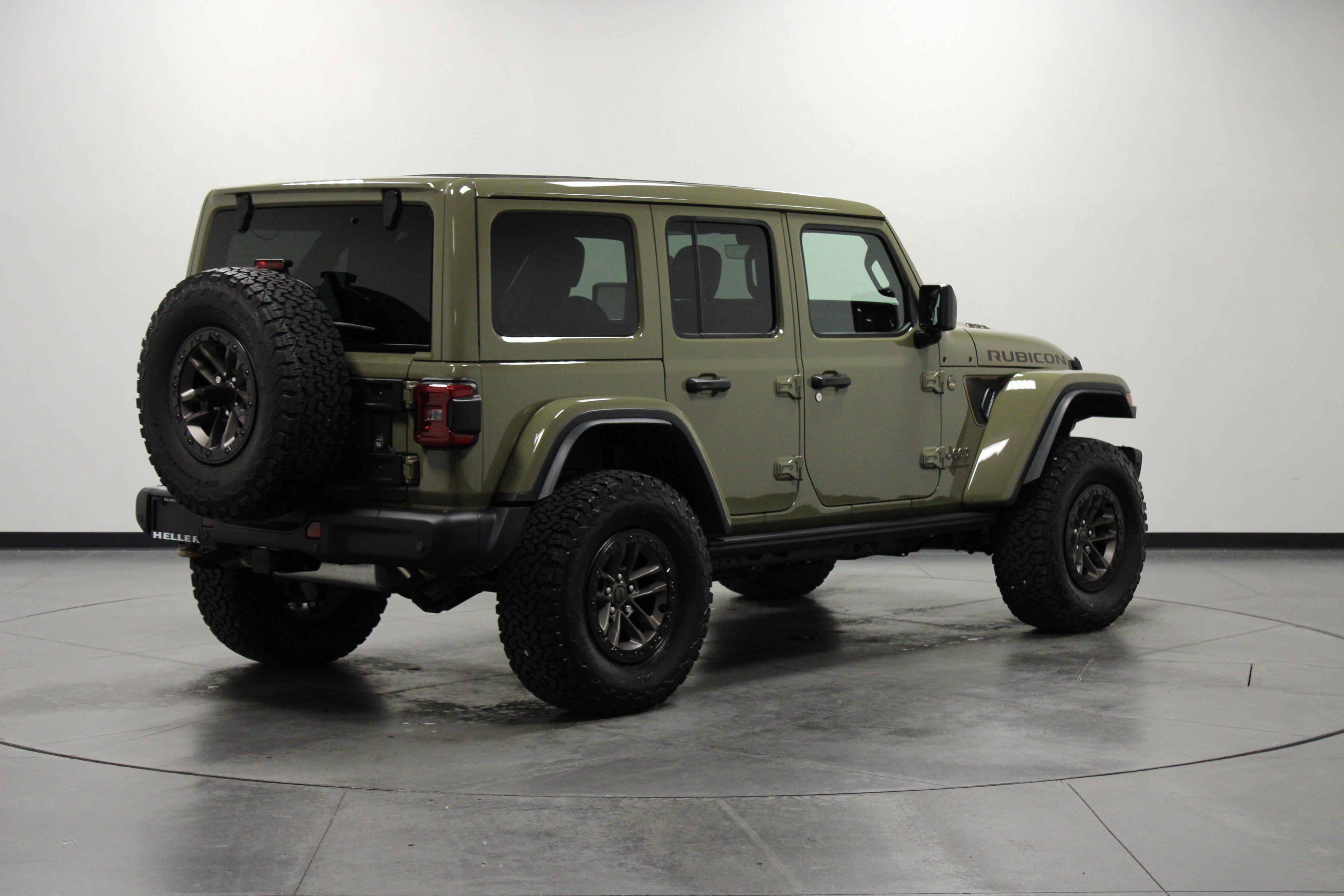 Used 2025 Jeep Wrangler Unlimited Rubicon 392 AWD/4WD image 4