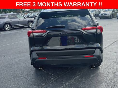 Used 2019 Toyota RAV4 XLE Premium w/ Cold Weather Package AWD/4WD image 8