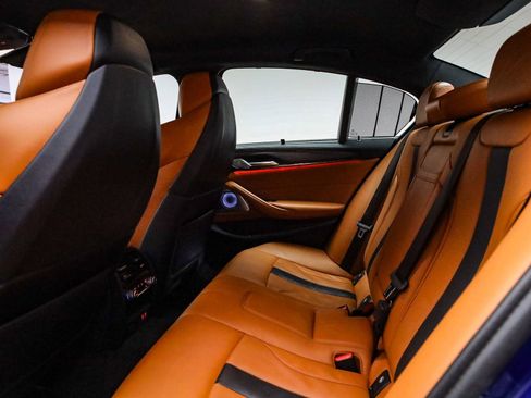Certified 2022 BMW M5 w/ Executive Package image 19