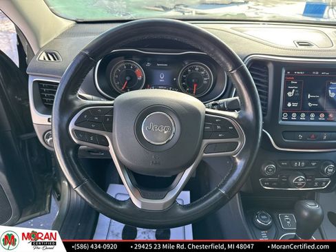 Used 2021 Jeep Cherokee Latitude Lux w/ Comfort/Convenience Group image 13