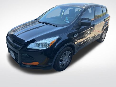 Used 2016 Ford Escape S image 1