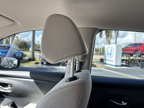 Used 2024 Honda HR-V LX image 12